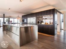 Keuken RVS eikenhout modern